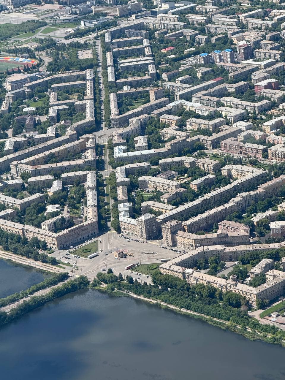 Полёт на Самолёте: Весь Город за 15 Минут 5