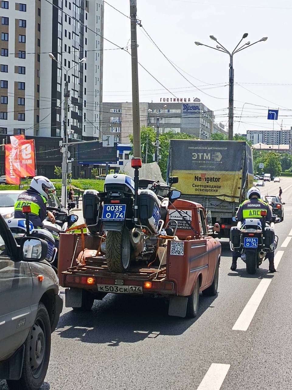 ПОМОЩЬ БАЙКЕРАМ: Эвакуатор ИЖ 27151 на Банном! 3